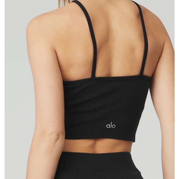 **SOLD** Alo Goddess Ribbed Cross Crop Top - Picture 6 of 6